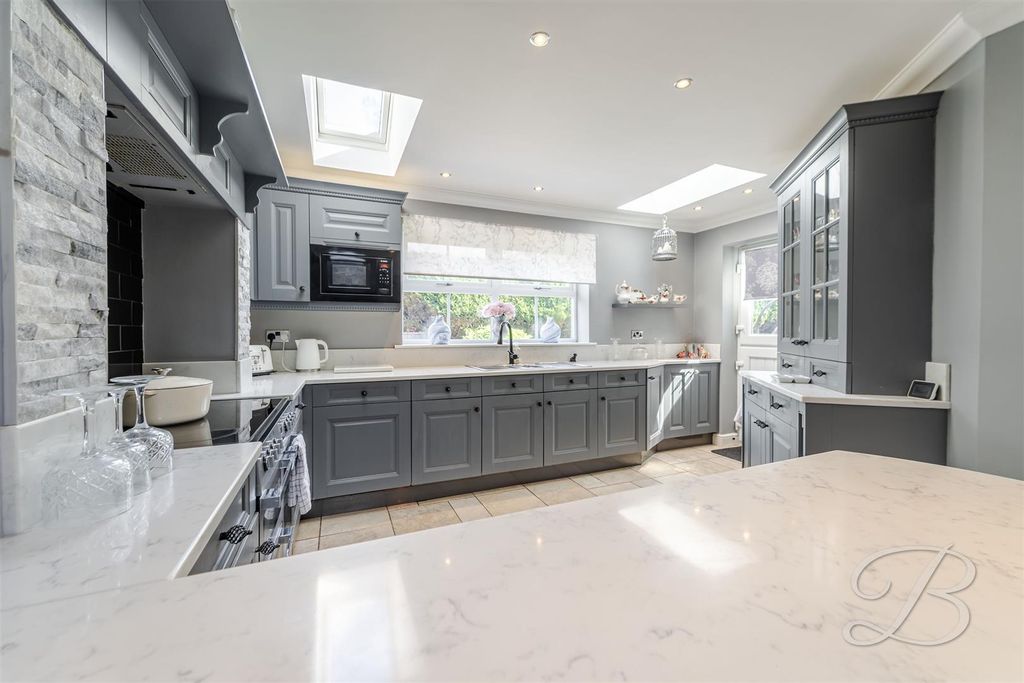 Property photo 2 of 42 Ccltd-43.Jpg