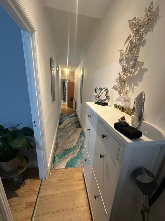 Property photo 3 of 12 3.Jpg