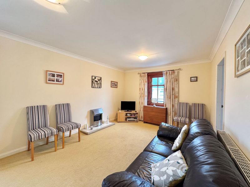 Property photo 2 of 14 Photo 1