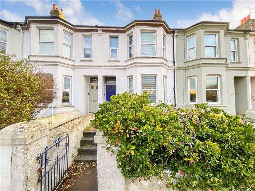 Property photo 1 of 16 Front