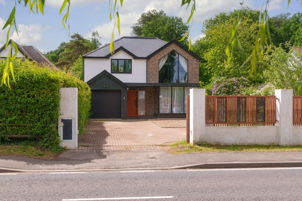 Property photo 1 of 25 Picture No. 19