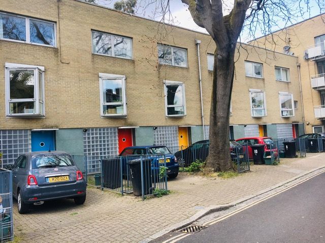 Property photo 2 of 24