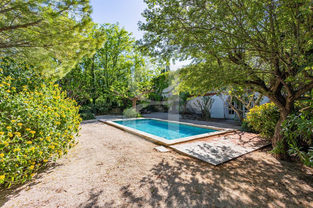 Property photo 3 of 37