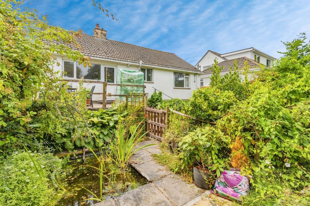 Property photo 1 of 17 Photo