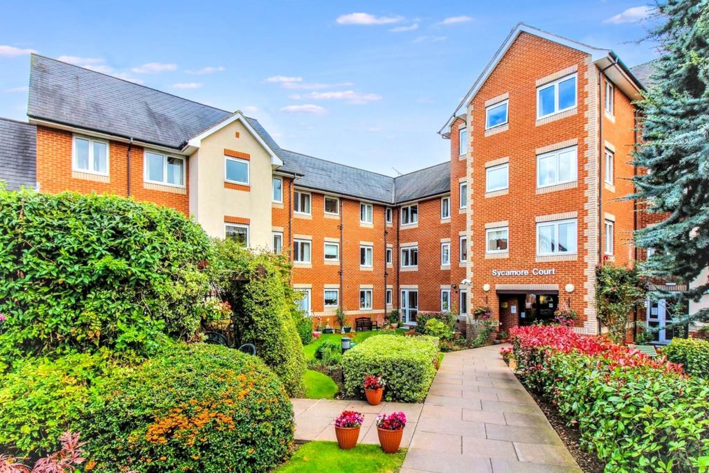 Property photo 1 of 9