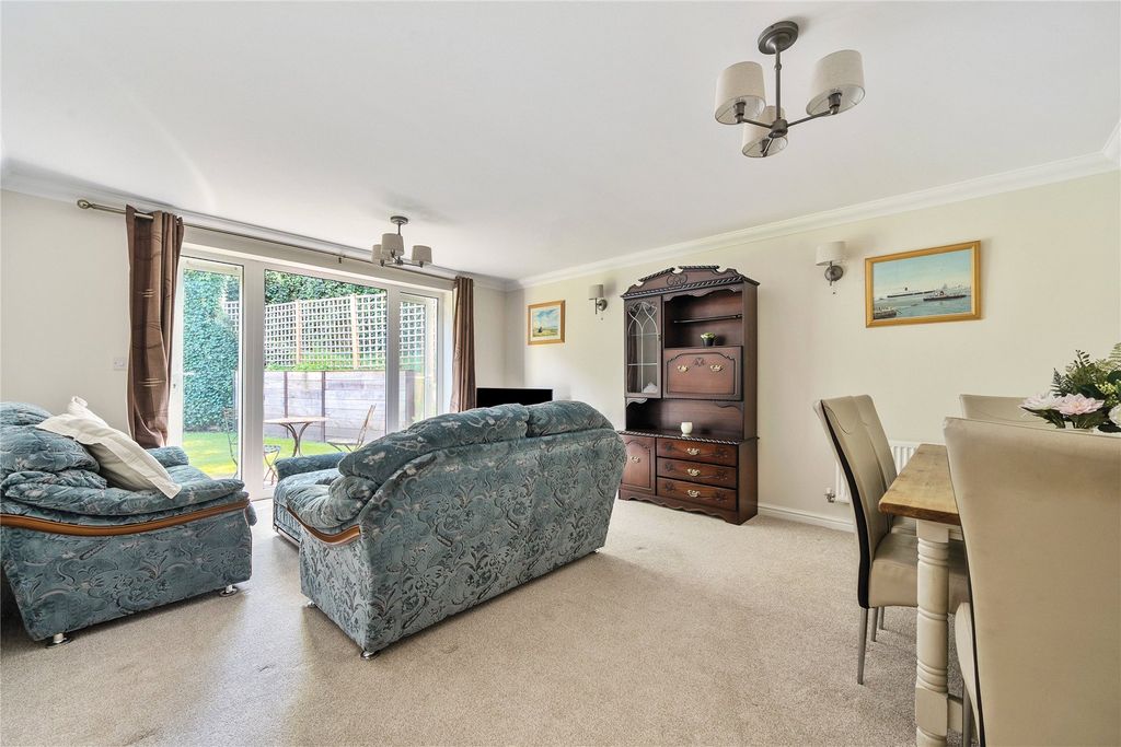Property photo 3 of 14 Picture No. 30