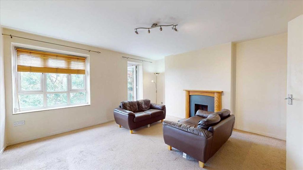 Property photo 1 of 9 Main Picture