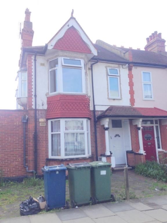 Property photo 1 of 5