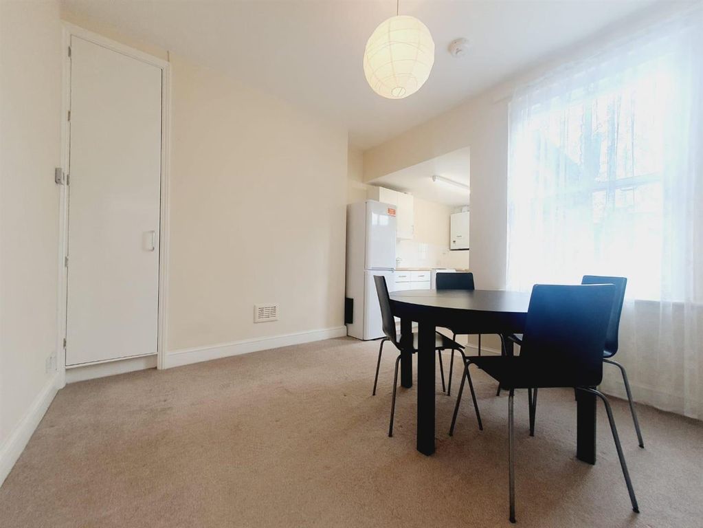 Property photo 3 of 9 Whatsapp Image 2025-07-22 At 11.45.25 (2).Jpeg