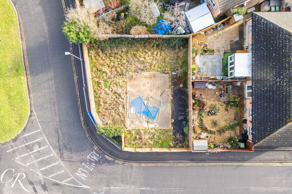 Property photo 1 of 10