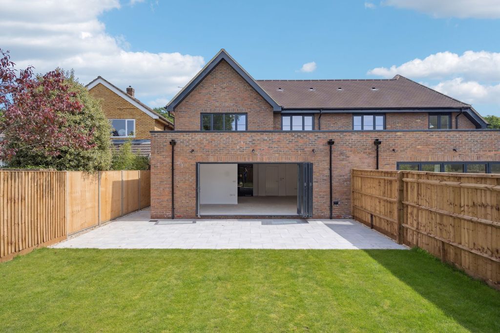 Property photo 2 of 46 Photo 28