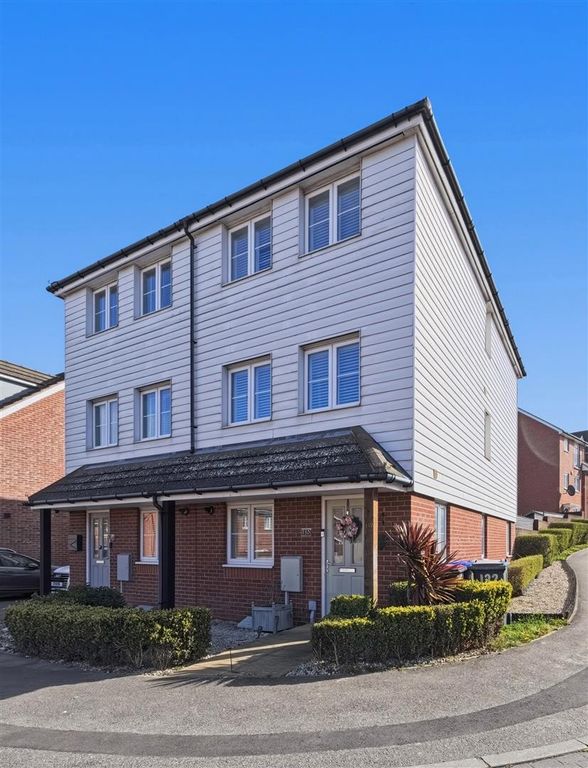 Property photo 1 of 25 132 Talmead.Jpg