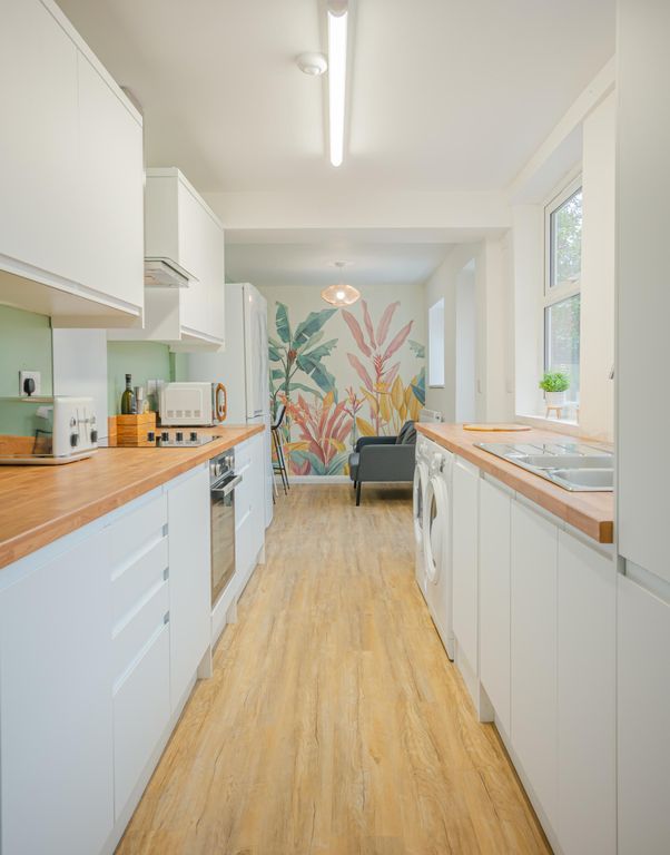 Property photo 2 of 8 Photo 1