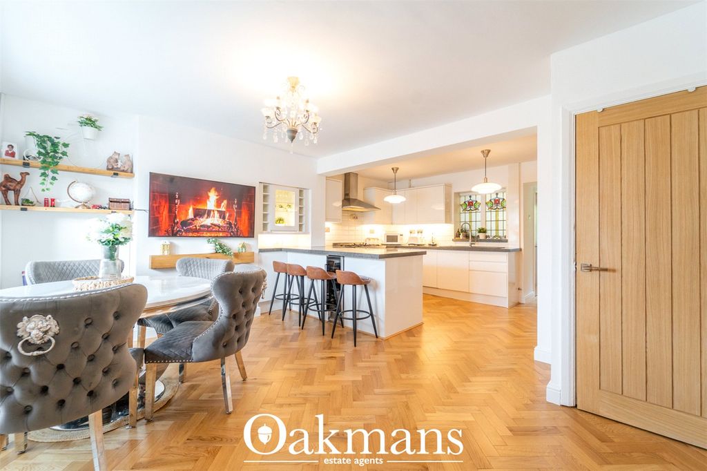 Property photo 2 of 36 Picture No. 20