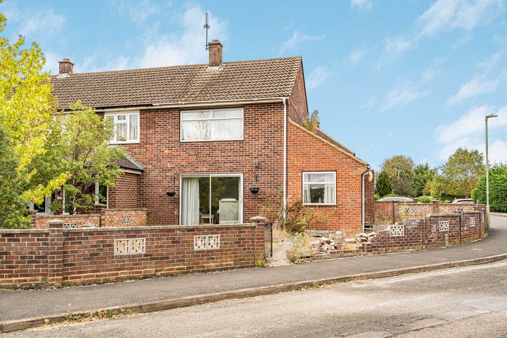 Property photo 1 of 13