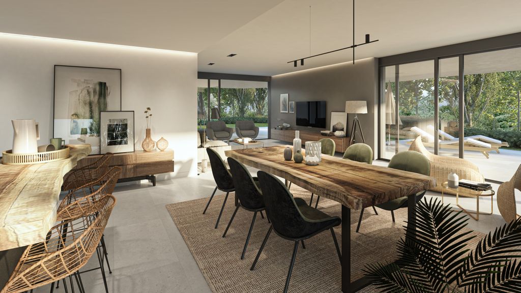 Property photo 3 of 8 Photo 2