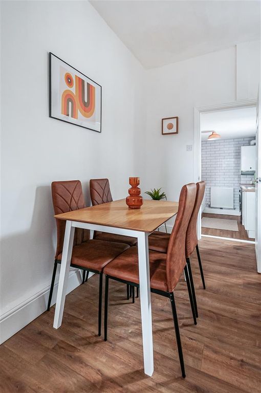 Property photo 3 of 17 4 Edgar Terrace19.Jpg