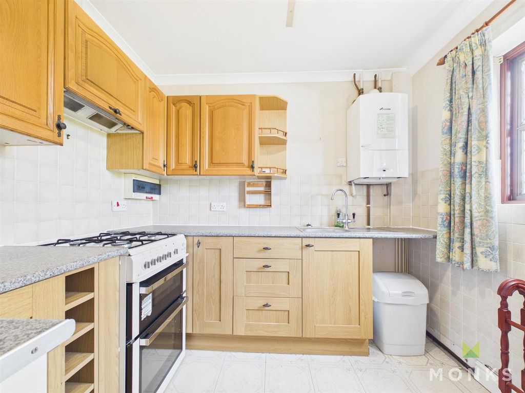 Property photo 3 of 10 Cam05160G0-Pr0108-Still007.Jpg