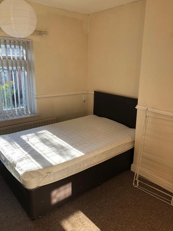 Property photo 3 of 19 Bedroom