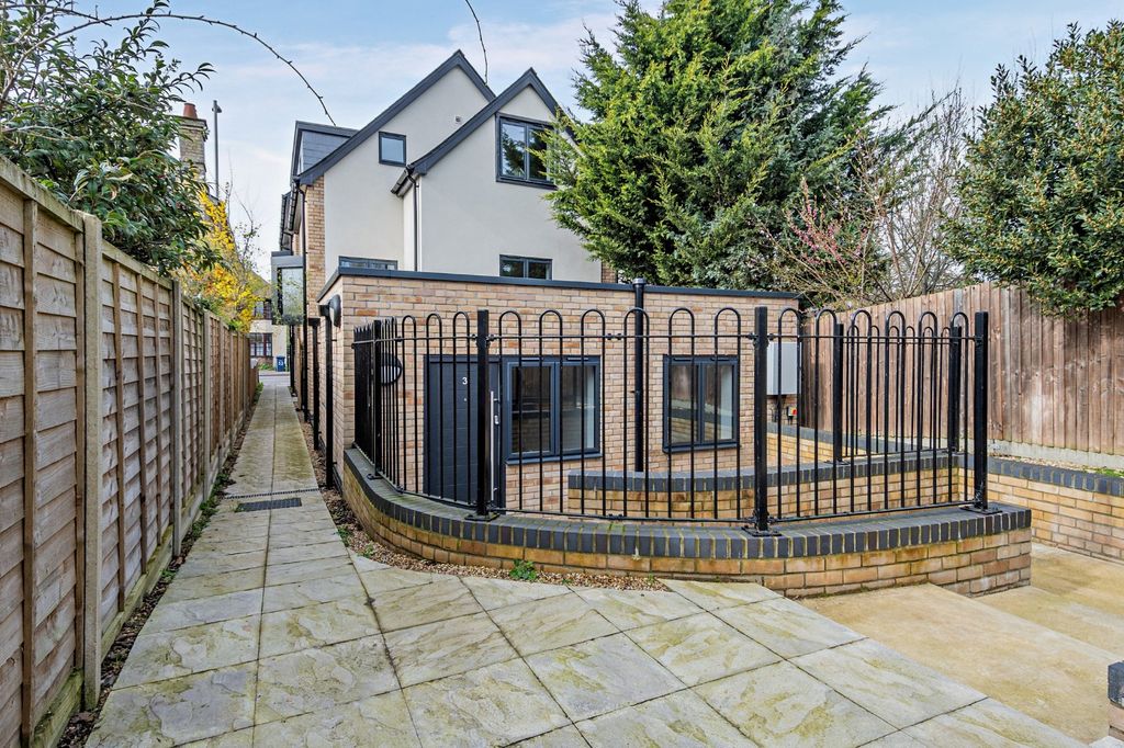 Property photo 1 of 11 Picture No. 04