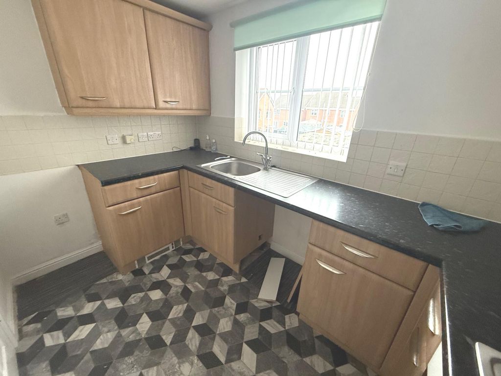 Property photo 3 of 5