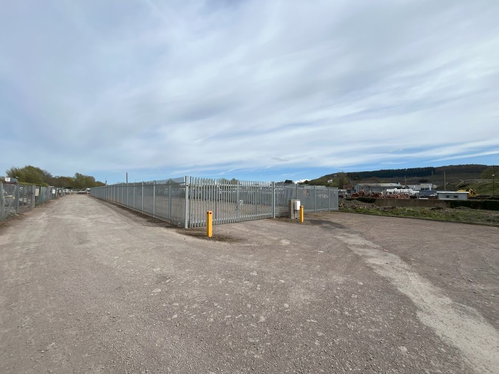 Property photo 1 of 5 Industrial/Yard