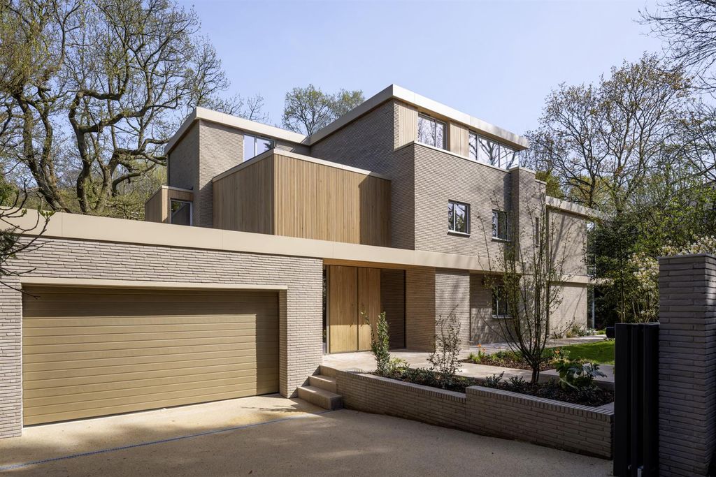 Property photo 3 of 20 7545_004A.Jpg