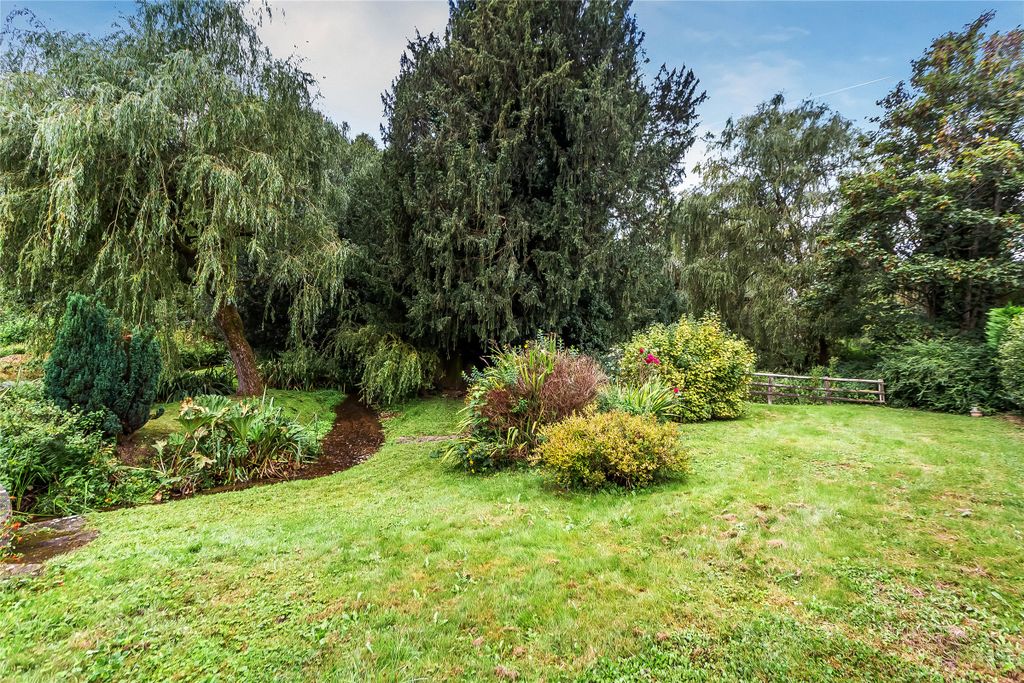 Property photo 3 of 17 Picture No. 14