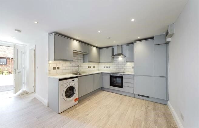 Property photo 1 of 5