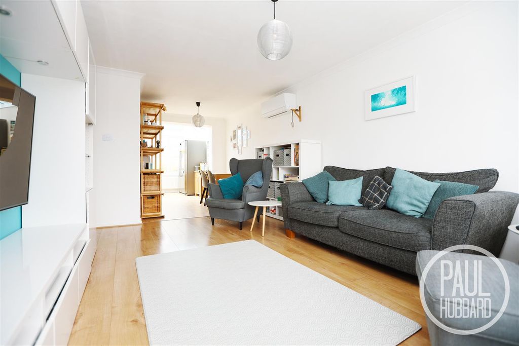 Property photo 3 of 15 7R5A0154.Jpg