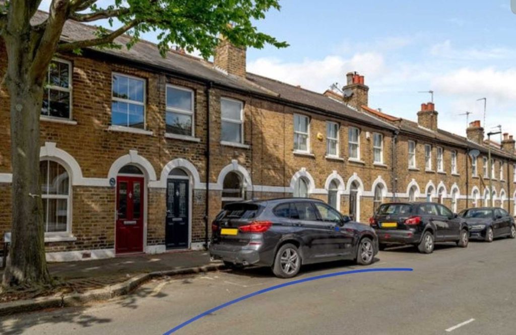 Property photo 1 of 16