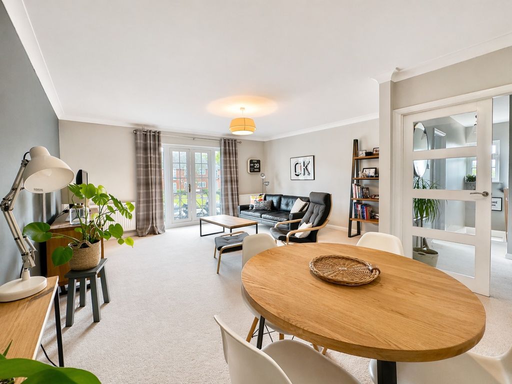 Property photo 2 of 10 5092513