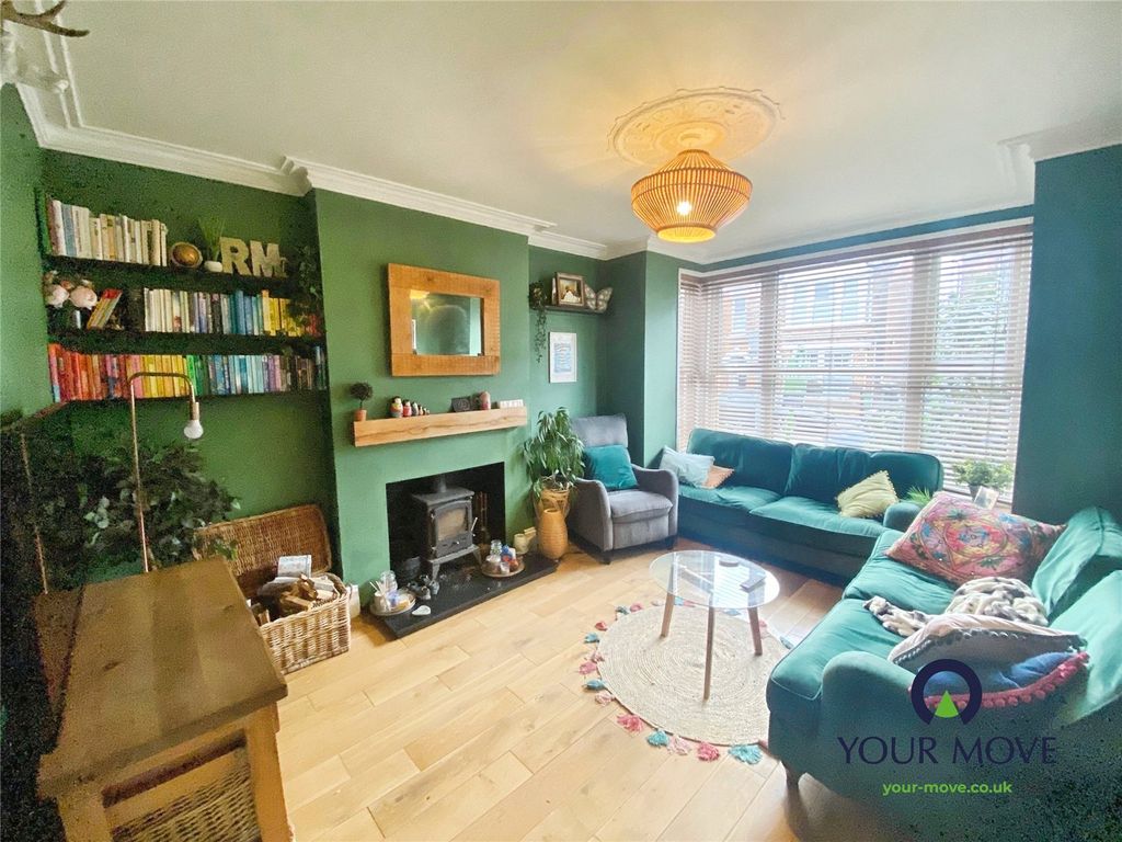 Property photo 3 of 15 Lounge/Diner