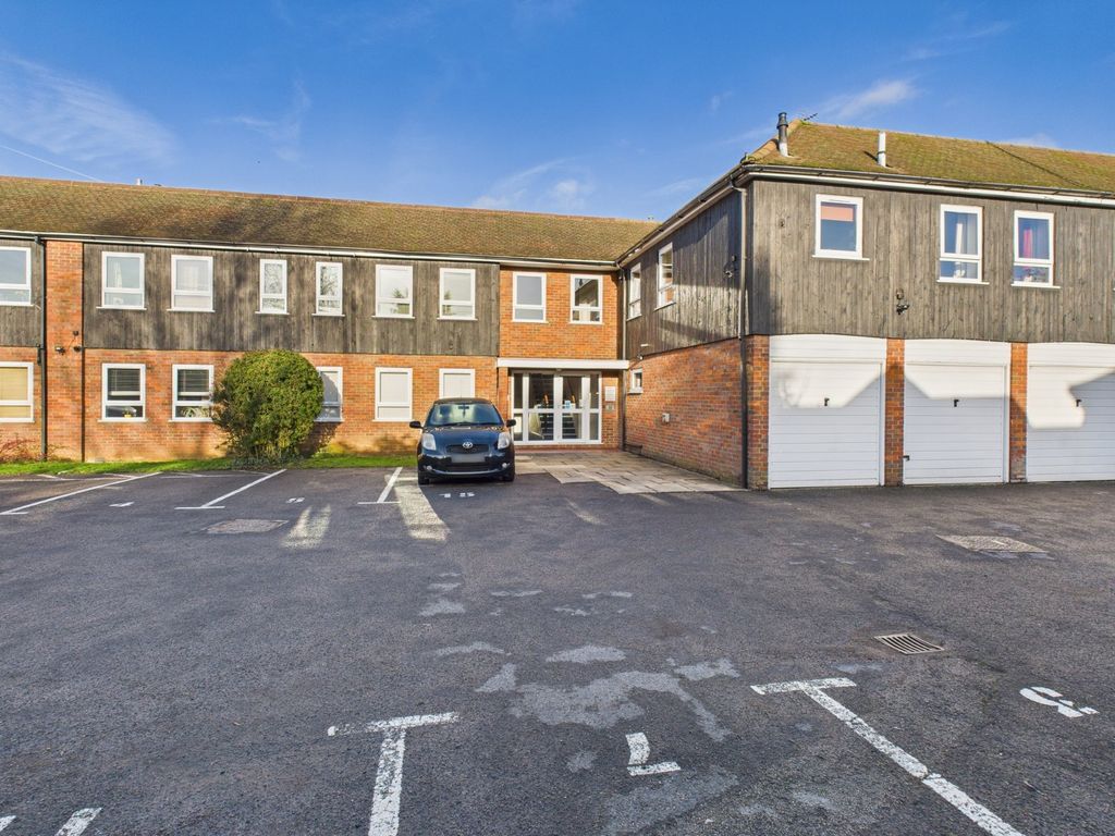 Property photo 1 of 7 Picture No. 12