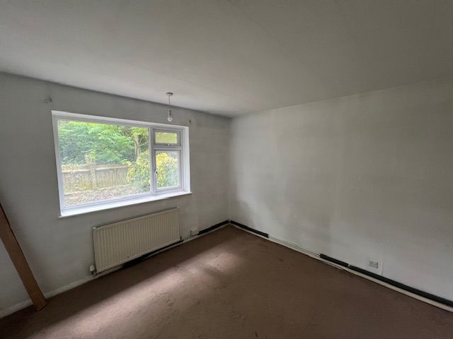 Property photo 3 of 3