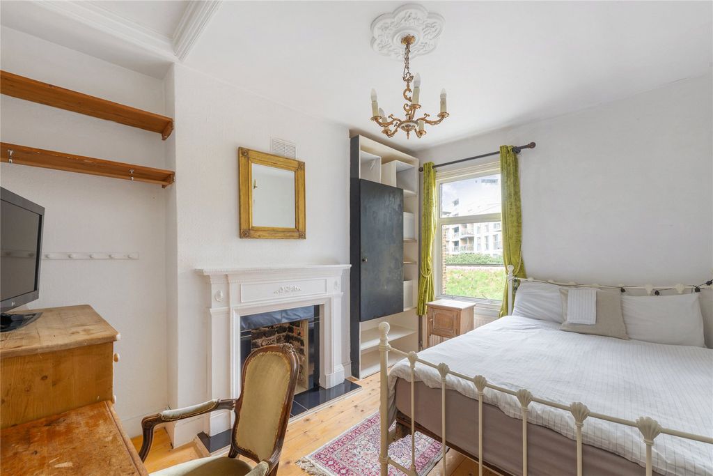 Property photo 3 of 5 Picture No. 03