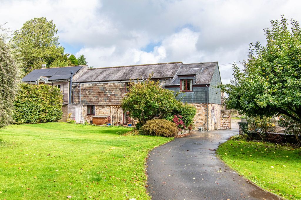 Additional image 4 of 4 bed semi-detached house for saleLiskeard PL14