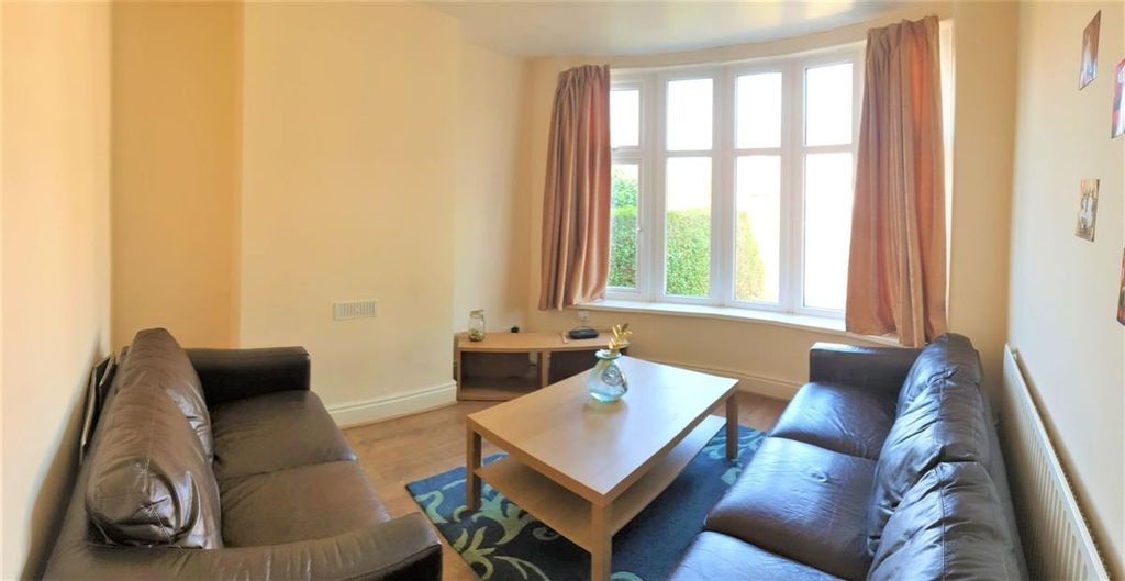 Property photo 3 of 7 Bright, Neutral Living Room With Two Sofas Facing ...