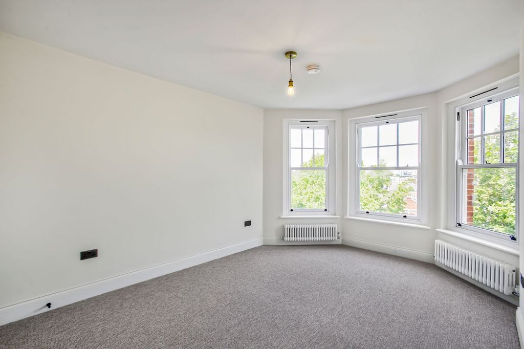 Property photo 3 of 16 Picture No. 16