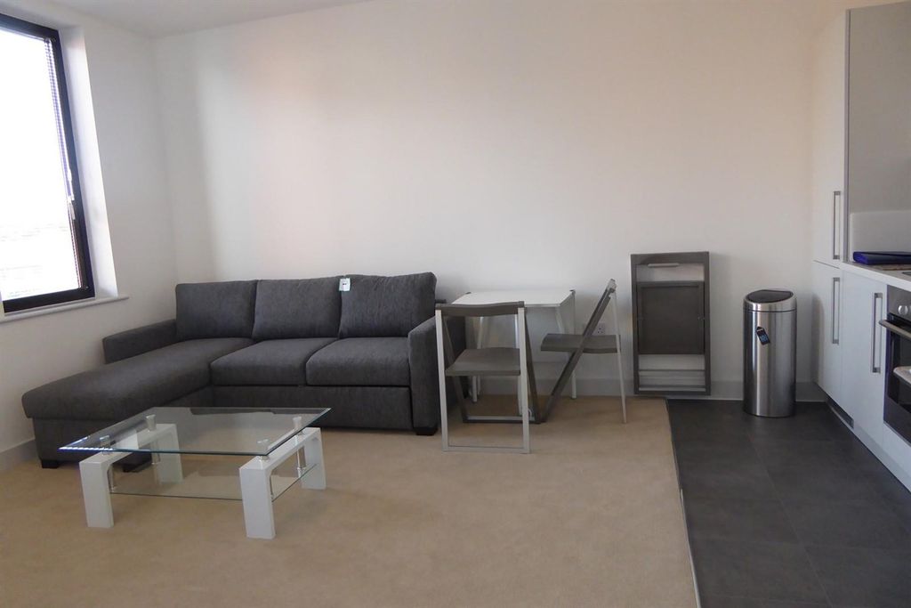 Property photo 3 of 5 Living Room