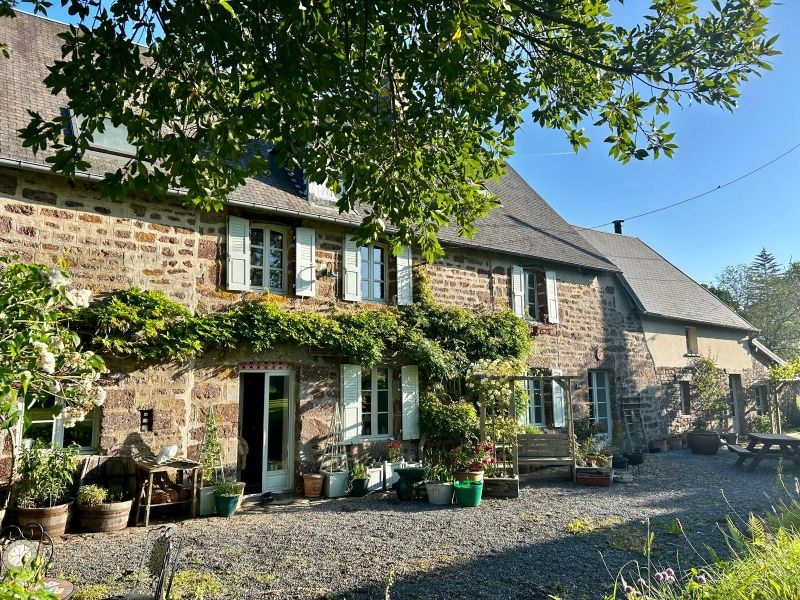 Property photo 3 of 34