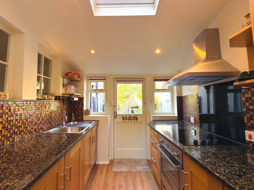 Additional image 12 of 5 bed detached house for saleBangors Road South, Iver SL0