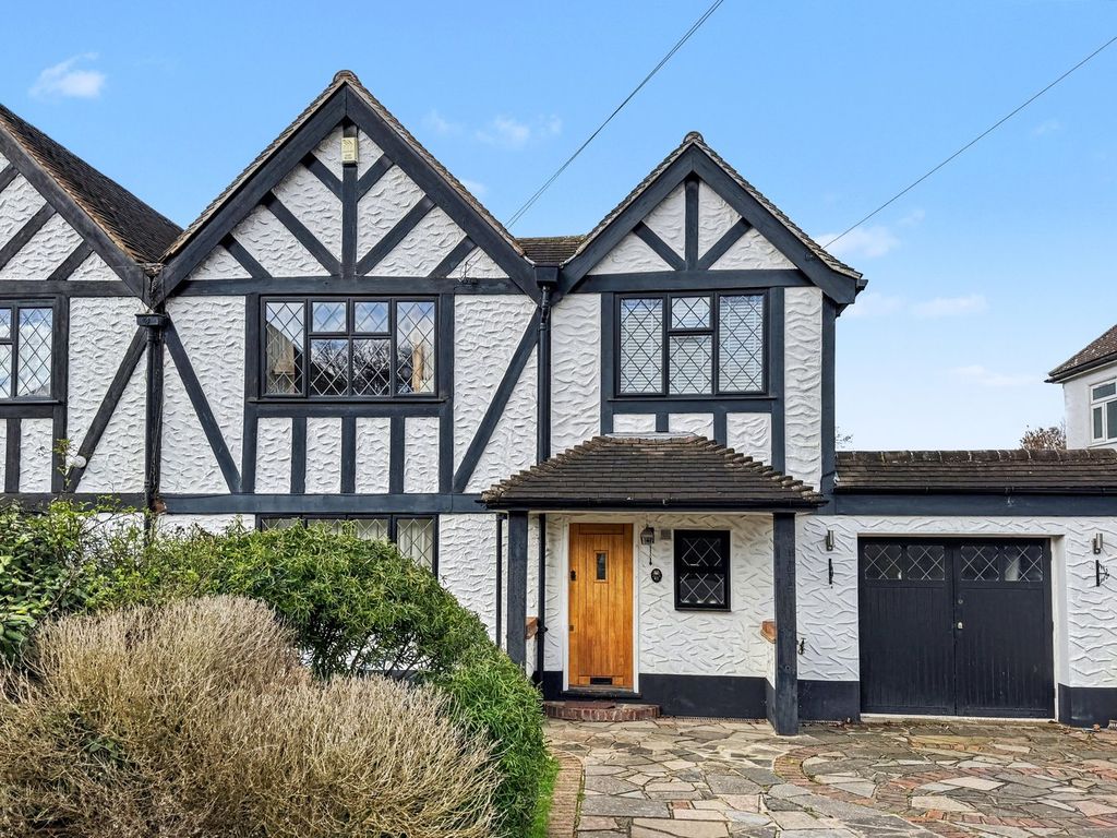 Property photo 1 of 22