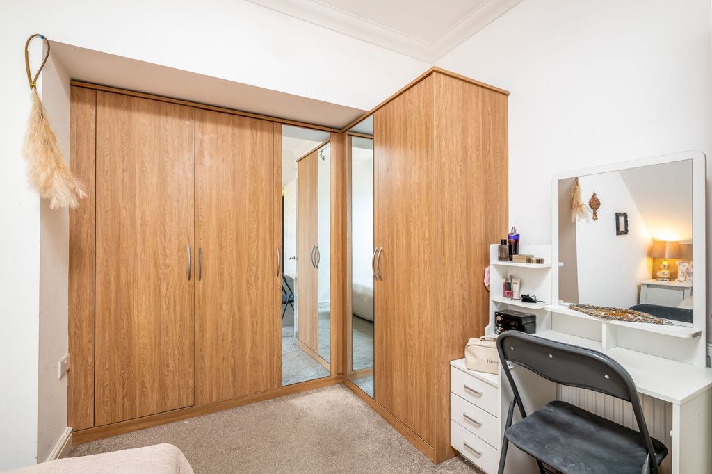 Additional image 15 of 2 bed flat for saleKingsley Avenue, Fairfield, Hitchin SG5