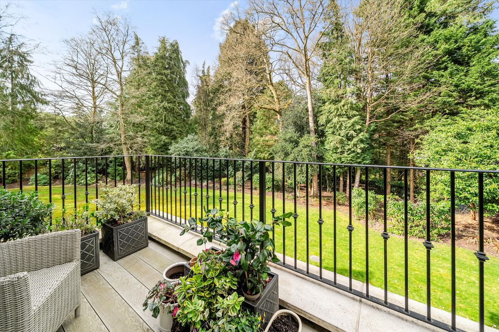 Property photo 3 of 10 Image