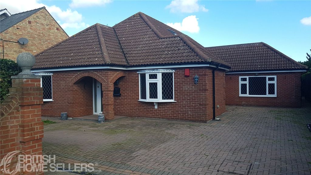 Property photo 1 of 26 Picture No. 11