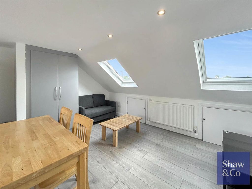 Property photo 3 of 9 Whatsapp Image 2026-08-20 At 16.14.26 (2)_Enhanced