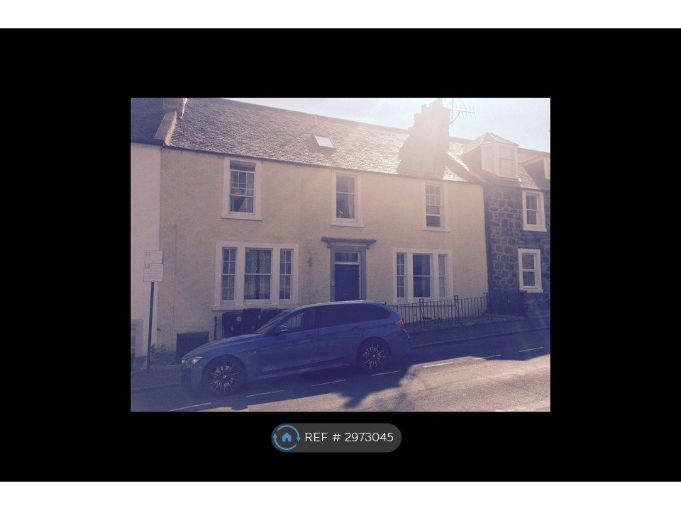 Property photo 3 of 24 Flat Occupies Entire Ground Floor