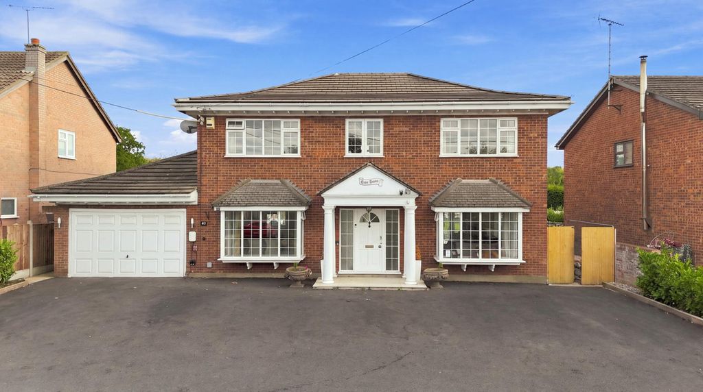 Property photo 1 of 26
