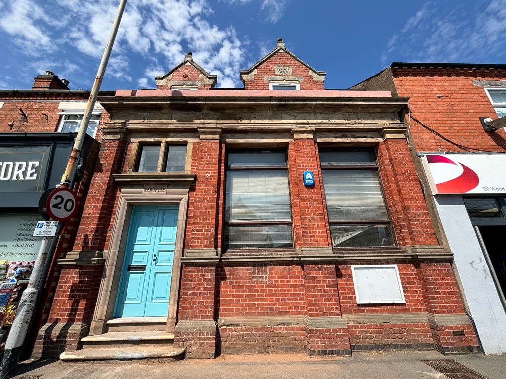 Property photo 1 of 7 Front